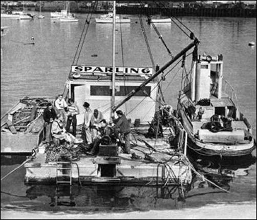 SPARLING DIVE BARGE.jpg
